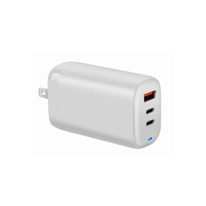 Acer GaN 65W 3-Port Charger - 2x USB-C, 1x USB-A — image 1