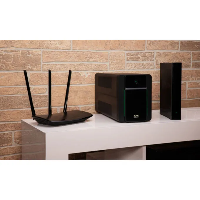 APC Back-UPS BX1600MI-GR 1600VA (900W) Line-Interactive UPS - 4 Schuko — image 3