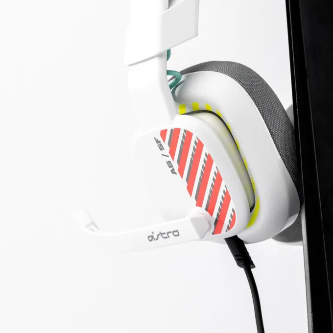 ASTRO A10 Gen 2 Wired Gaming Headset - White - 3.5mm Jack, Closed-Back, Boom Mic, Multi-Platform — image 16