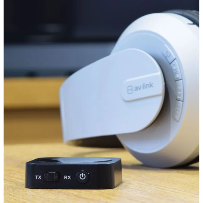 AV:link Bluetooth Receiver & Transmitter - BTTR2 - Bluetooth Receiver & Transmitter 100.596UK — image 10