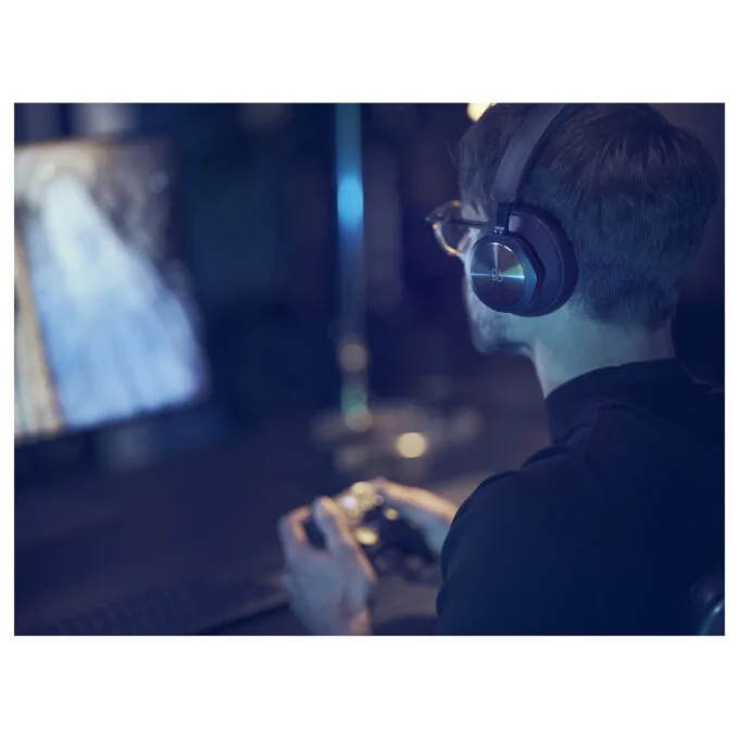 Bang & Olufsen Beoplay Portal Wireless Gaming Headphone schwarz — image 10
