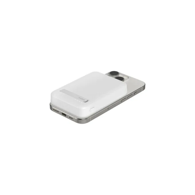 Belkin BoostCharge Pro Magnetische Powerbank Qi2 8K. white — image 4