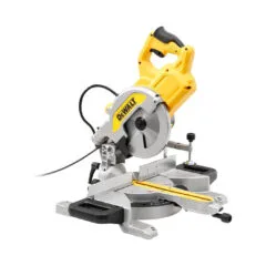 DEWALT Paneelsaege 216 mm. 1800 Watt