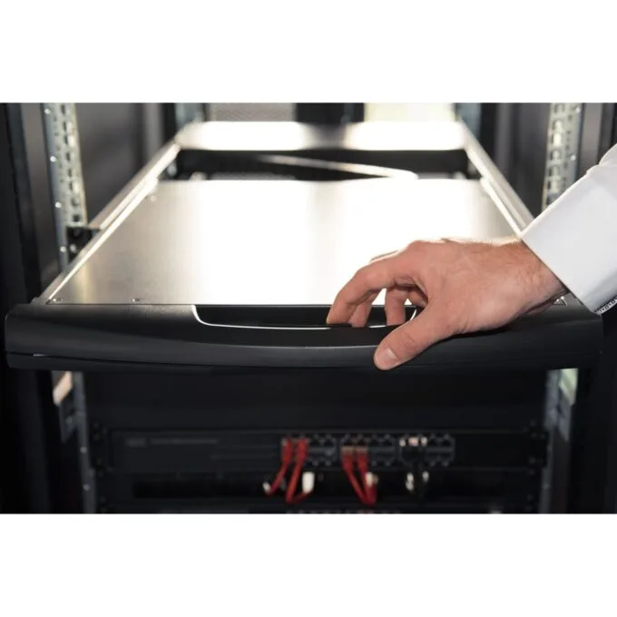 DIGITUS 17 Inch LCD KVM Console, 8-Port VGA, US Keyboard — image 9