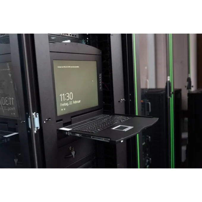 DIGITUS Modular Console 19-inch HD LCD - 1-port VGA KVM US — image 2