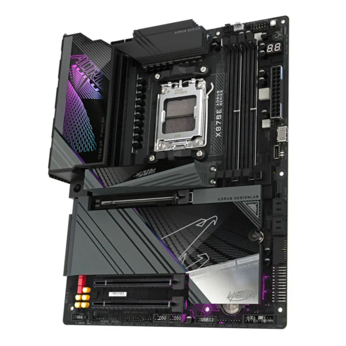 Gigabyte GA-X870E AORUS MASTER - AM5 ATX Motherboard, AMD X870, DDR5, 256GB Max, 4x M.2, Wi‑Fi 7, 5Gb LAN, Black — image 4