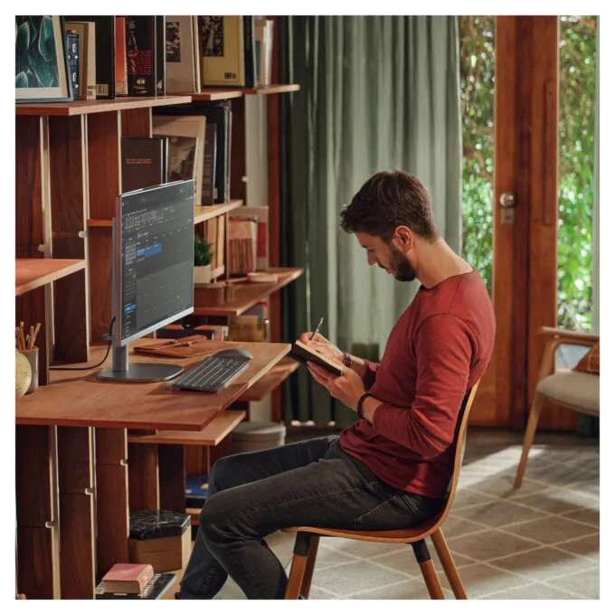 HP OmniStudio X 27' FHD IPS All-in-One Ultra 5-125H 16GB 512GB SSD Win11 27-cs0450ng — image 11