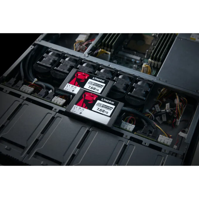 Kingston DC600M SEDC600M - Enterprise Data Center SSD - 7.68TB, 2.5in SATA III 6Gb/s, 3D TLC, Power-Loss Protection — image 5