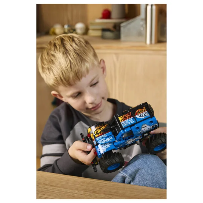 LEGO 42219 Technic Monster Jam Grave Digger Feuer und Eis — image 24