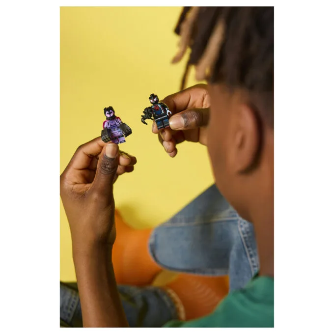 LEGO 71050 Minifigures Spider Man: Across the Spider-Verse — image 18