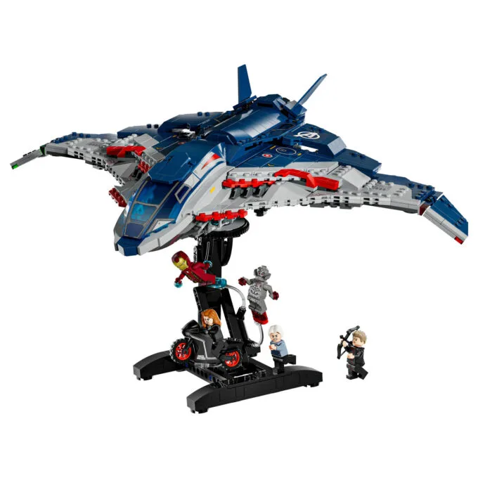 LEGO 76325 Marvel Super Heroes Avengers: Age of Ultron Quinjet — image 2