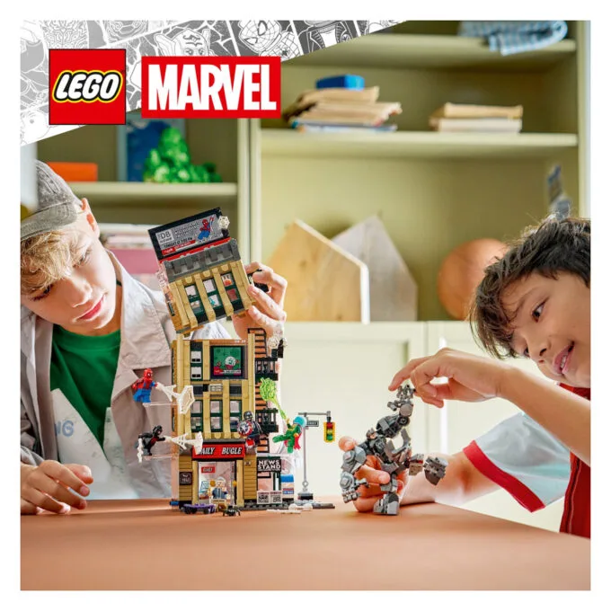 LEGO 76342 Marvel Super Heroes Spider-Man vs. Mysterio: Daily Bugle — image 10