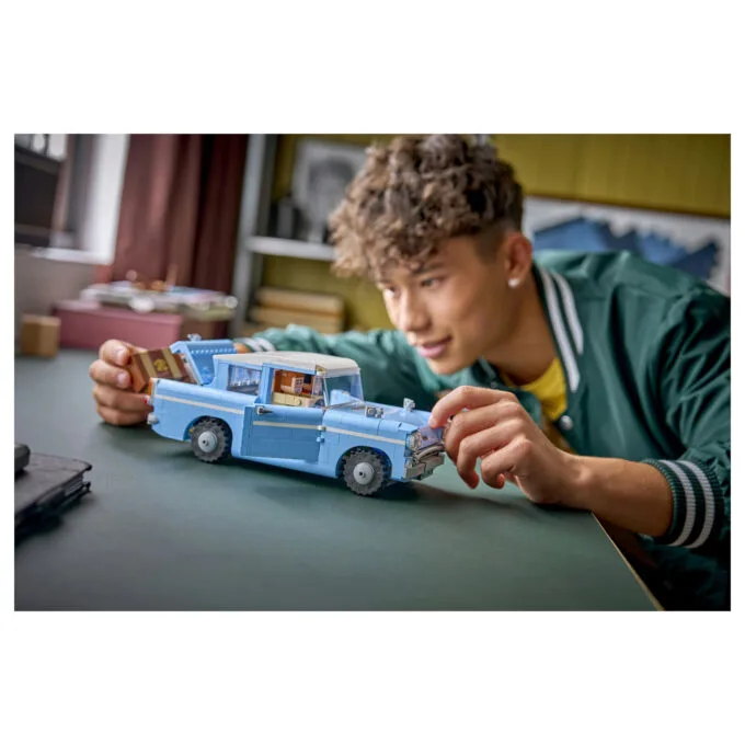 LEGO 76470 Harry Potter Fliegender Ford Anglia — image 24