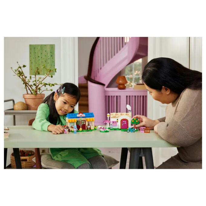 LEGO Animal Crossing Nooks Laden & Sophies Haus 77050 — image 19