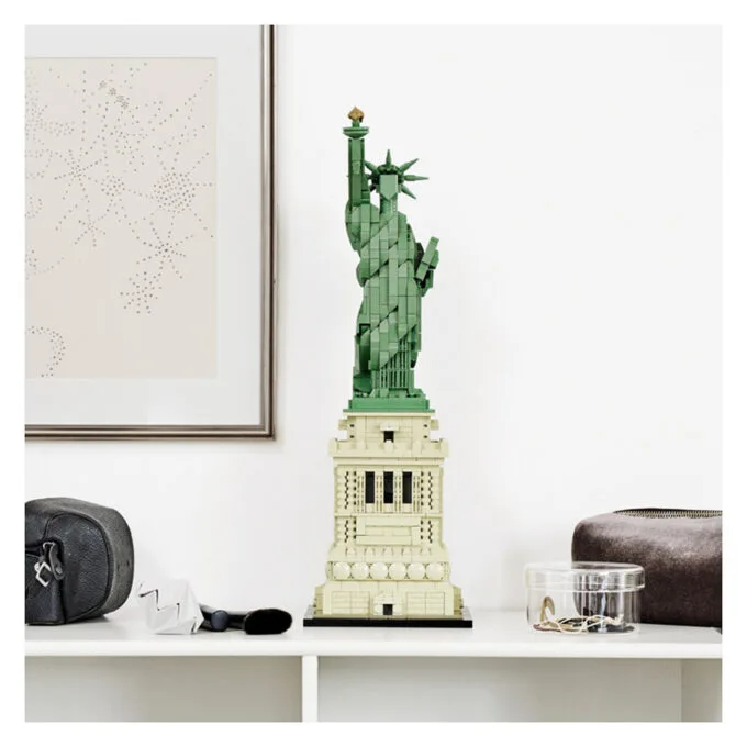 LEGO Architecture Freiheitsstatue 21042 — image 4