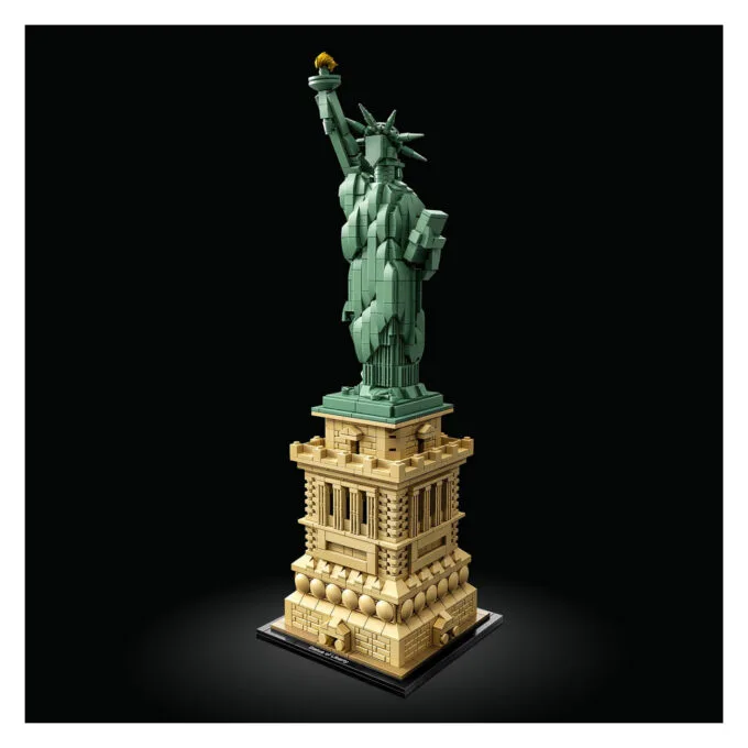 LEGO Architecture Freiheitsstatue 21042 — image 7