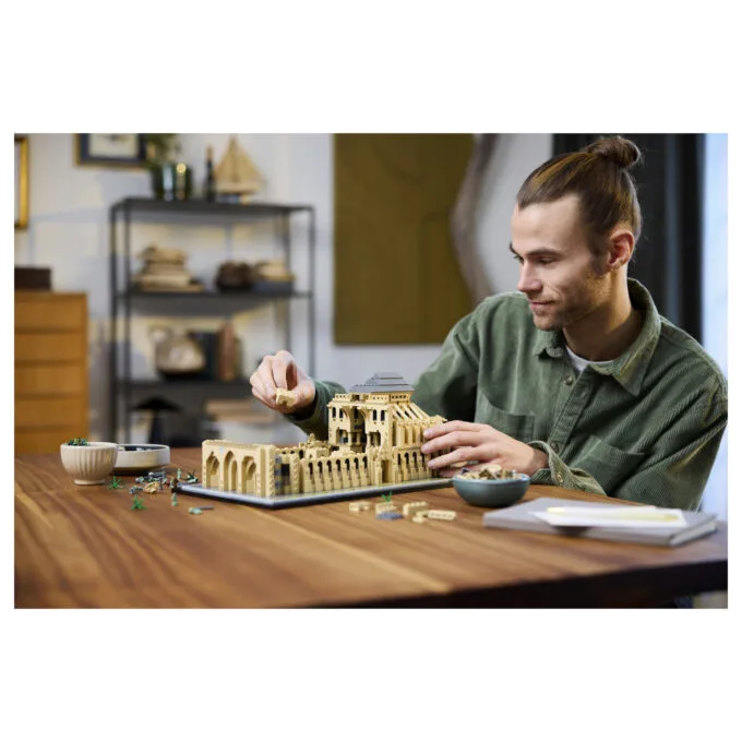 LEGO Architecture Notre-Dame de Paris 21061 — image 18