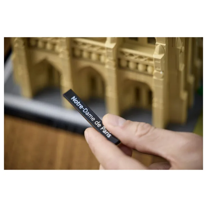 LEGO Architecture Notre-Dame de Paris 21061 — image 21