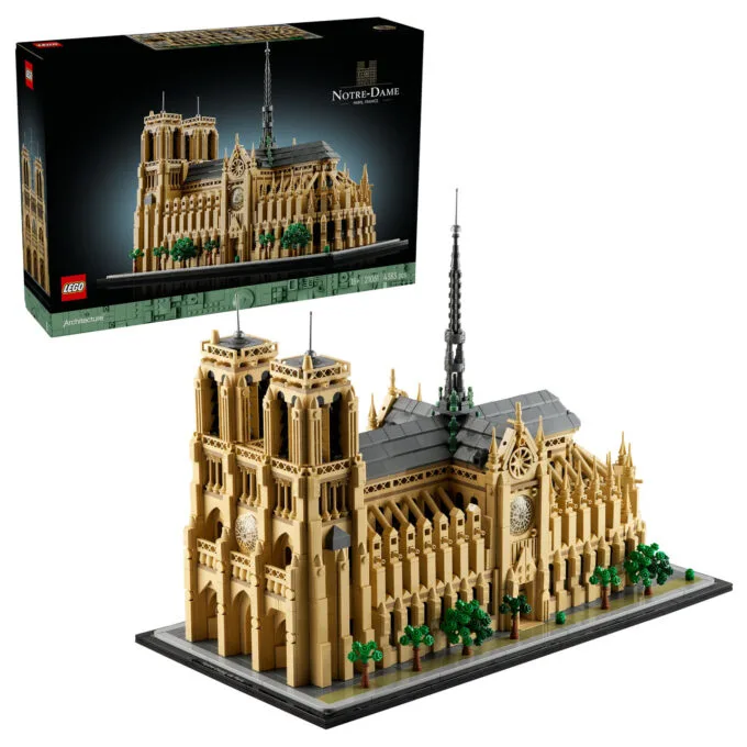 LEGO Architecture Notre-Dame de Paris 21061 — image 6