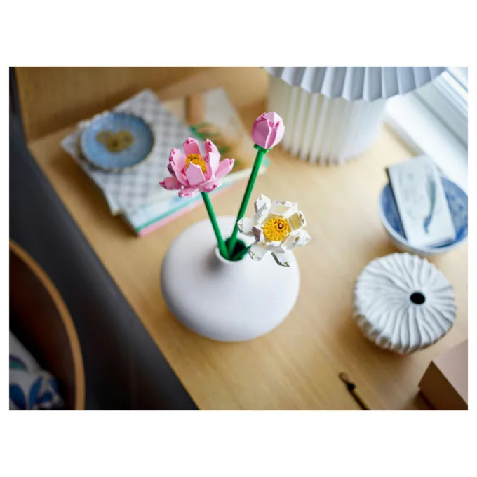 LEGO Botanical Collection Lotusblumen — image 4
