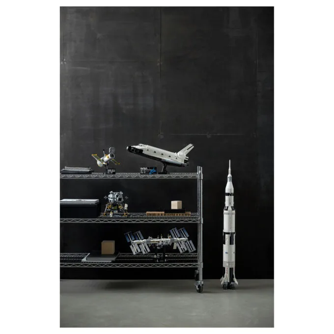 LEGO Creator Expert - NASA-Spaceshuttle Discovery — image 30