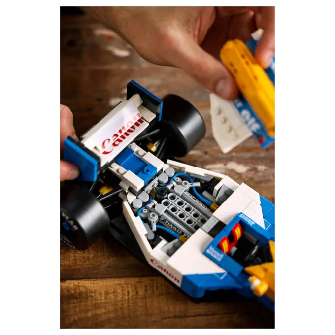 LEGO Icons Williams Racing FW14B mit Nigel Mansell 10353 — image 19