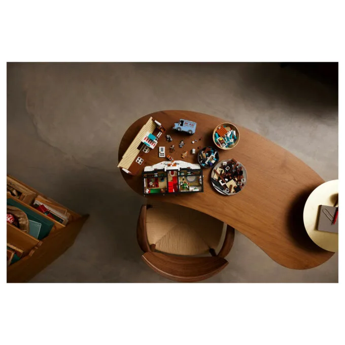 LEGO Ideas 21330 Home Alone — image 12