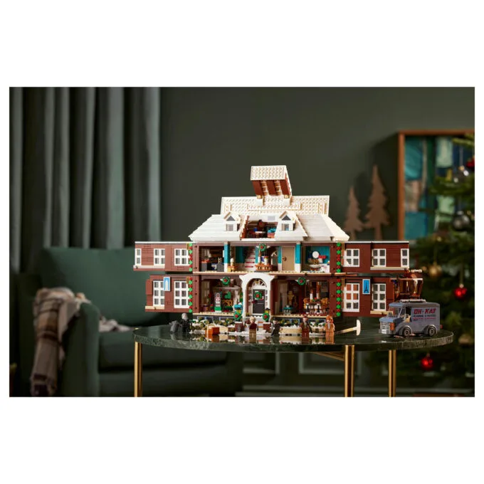 LEGO Ideas 21330 Home Alone — image 18