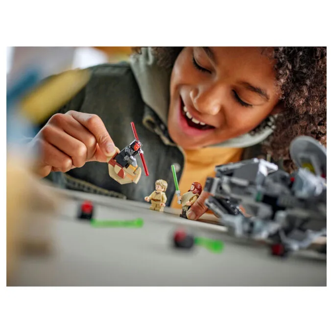LEGO Star Wars 75383 Darth Mauls Sith Infiltrator — image 13