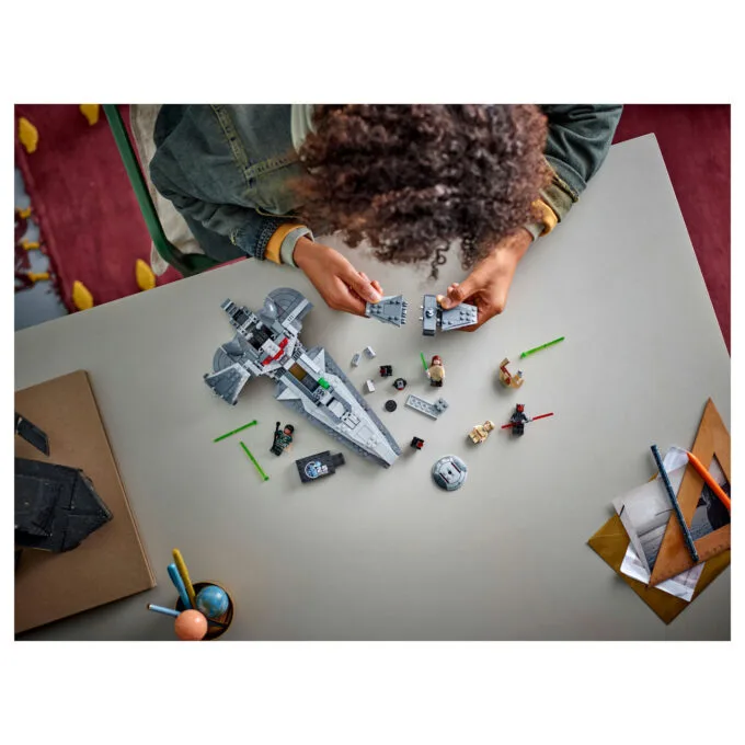 LEGO Star Wars 75383 Darth Mauls Sith Infiltrator — image 10