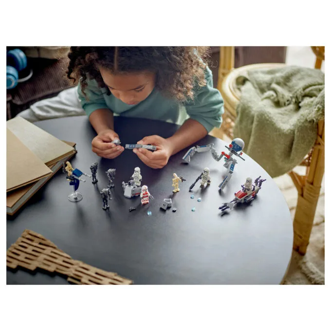 LEGO Star Wars Clone Trooper& Battle Droid Battle Pack 75372 — image 7
