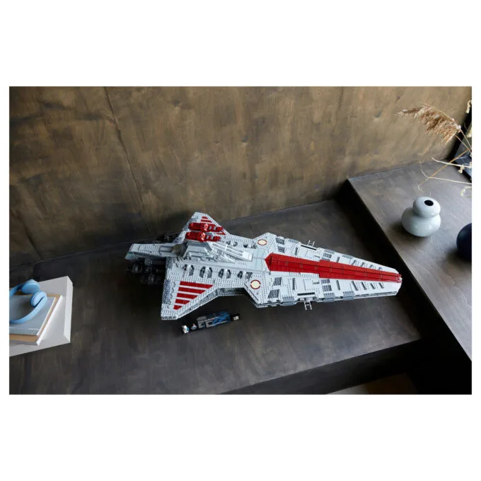 LEGO Star Wars Republikanischer Angriffskreuzer der Venator-Klasse 75367 — image 21