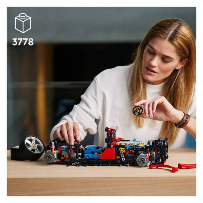 LEGO Technic Ferrari Daytona SP3 42143 — image 19