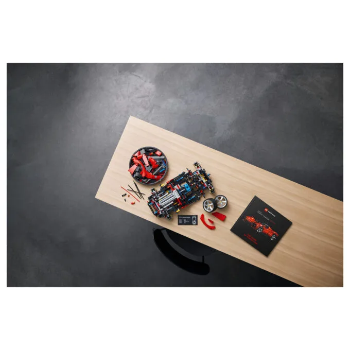 LEGO Technic Ferrari Daytona SP3 42143 — image 23