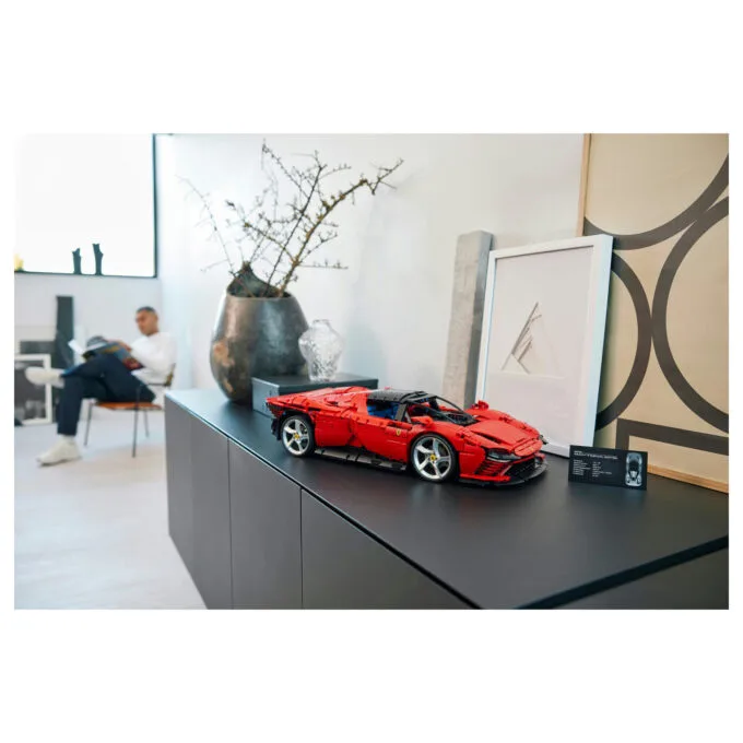 LEGO Technic Ferrari Daytona SP3 42143 — image 36