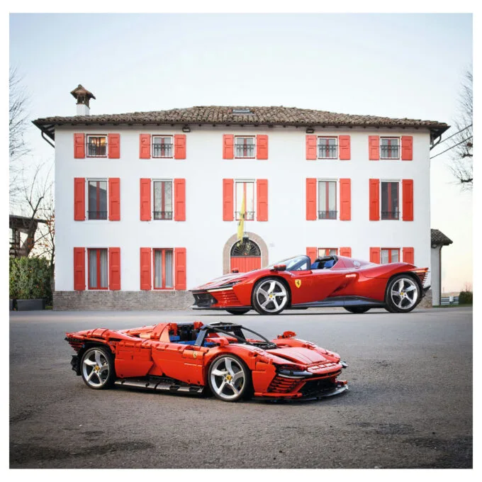 LEGO Technic Ferrari Daytona SP3 42143 — image 37