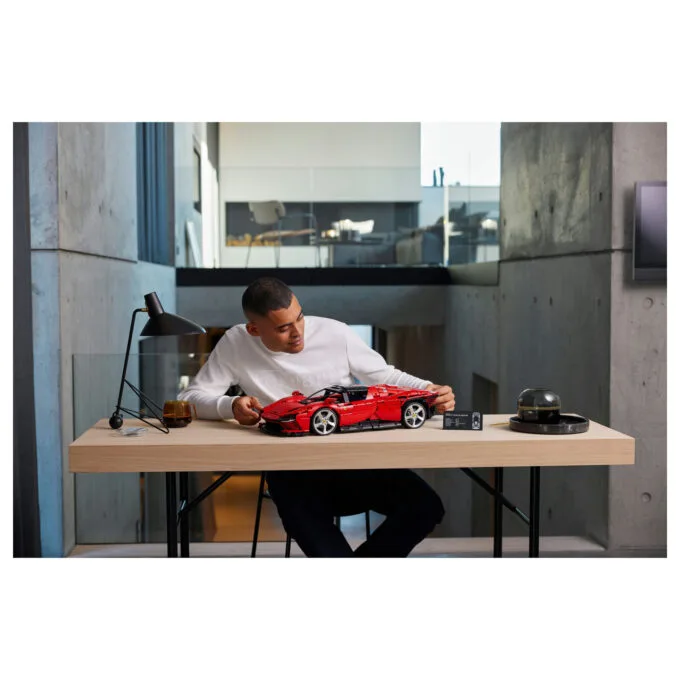 LEGO Technic Ferrari Daytona SP3 42143 — image 57