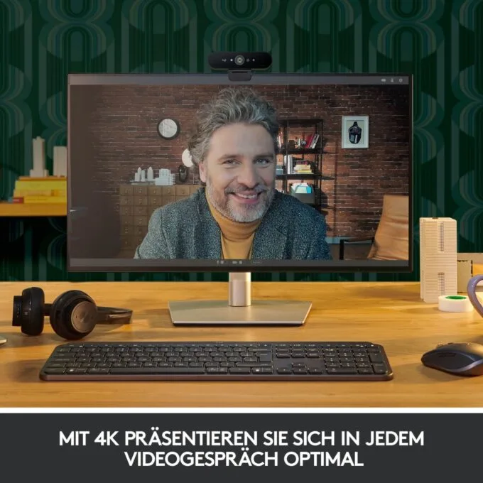 Logitech Brio 4K Stream Edition - 4096x2160, USB-C, 90° FOV — image 12