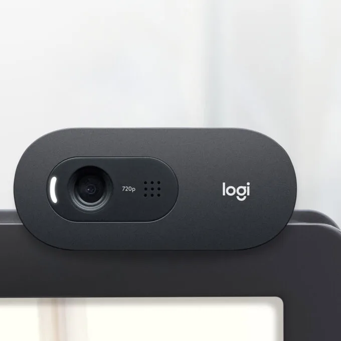 Logitech C505 HD Webcam - C505 - 720p 30fps, 60° FOV, Graphite, USB, Built-in Mic — image 12