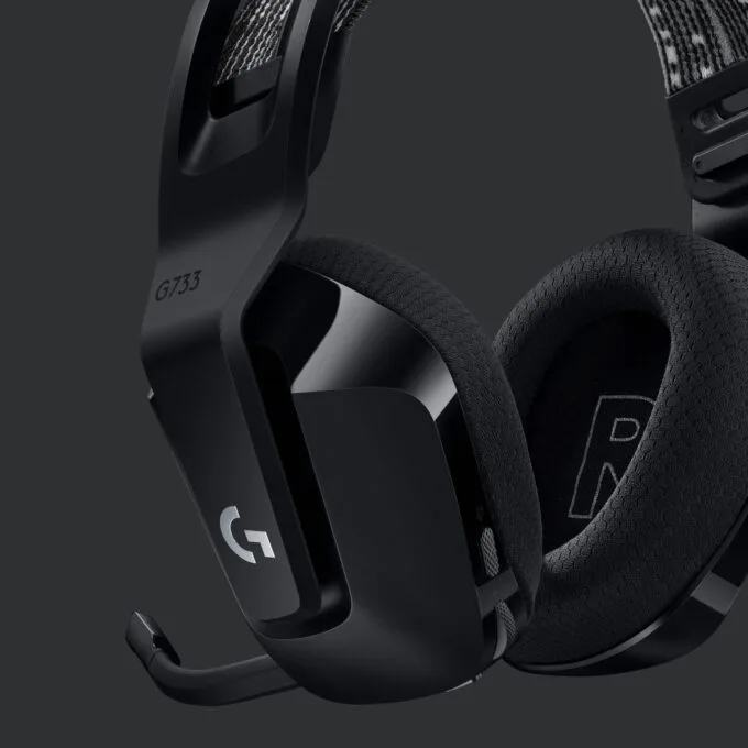 Logitech Gaming Headset Lightspeed - G733 - Black — image 9