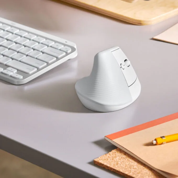 Logitech Lift - 910-006475 - Ergonomic Vertical Wireless Mouse, White, AA Battery — image 2