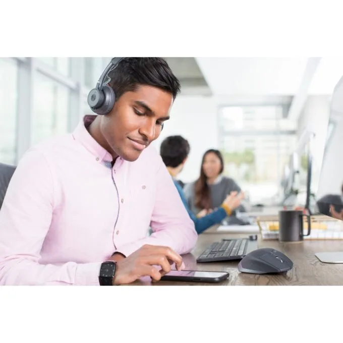Logitech Zone Headset UC Wireless - On-Ear — image 3