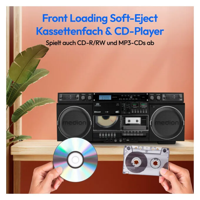 Medion LIFE® P66538 Retro-Boombox schwarz — image 4
