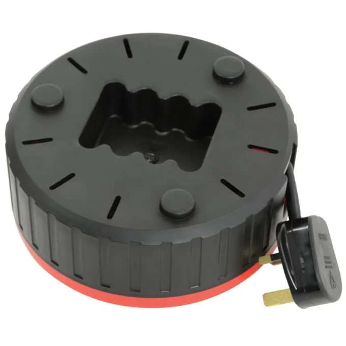 Mercury 4-Gang Power Extension Retractable Reel - 429.871UK - 5.0m — image 2