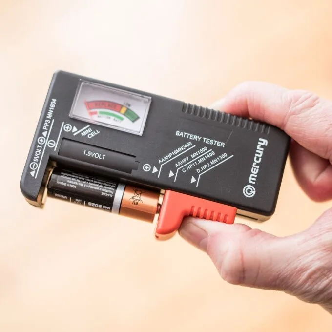 Mercury Universal Analogue Battery Tester - 600.098UK - Universal Analogue Battery Tester — image 2