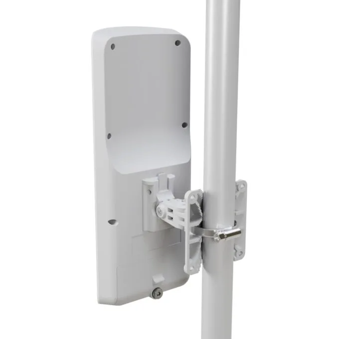 MikroTik mANTBox ax 15S - L22UGS-5HAXD2HAXD-15S - White, 800 MHz, 256 MB Flash, 126 MB RAM — image 2