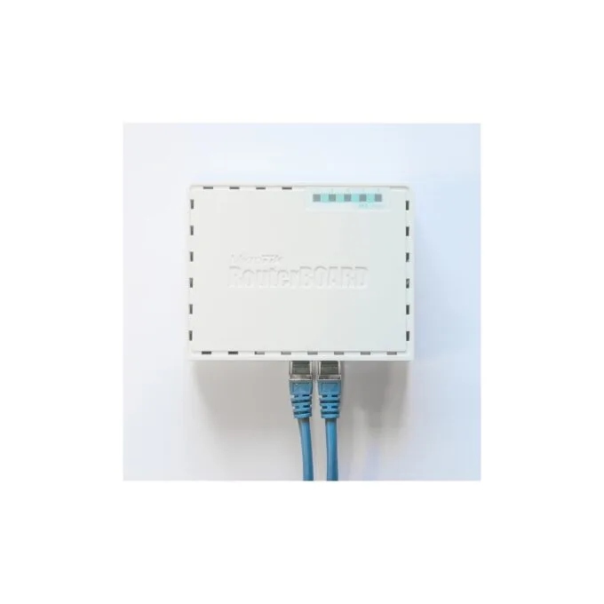MikroTik RouterBOARD hEX RB750Gr3 5-Port Gigabit Ethernet Router — image 4