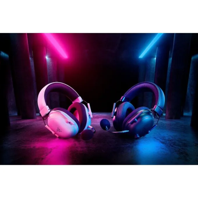 Razer BlackShark V2 Pro - V2 Pro - Black, Wireless, Over-Ear Gaming Headset — image 3
