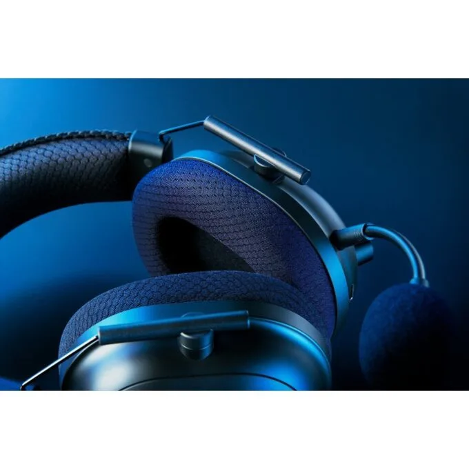 Razer BlackShark V2 Pro - V2 Pro - Black, Wireless, Over-Ear Gaming Headset — image 4