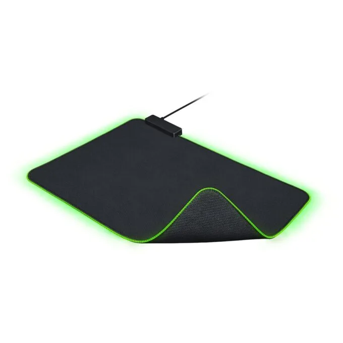 Razer Goliathus Chroma - Black RGB LED illuminated gaming mouse pad — image 1
